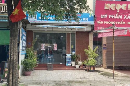Vụ bé gái 6 tuổi tử vong nghi bị bạo bành ở Hà Nội: Khởi tố người bố