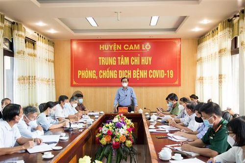 Chủ tịch UBND tỉnh Võ Văn Hưng: Cam Lộ phải xác định chống dịch là nhiệm vụ ưu tiên hàng đầu vào thời điểm này