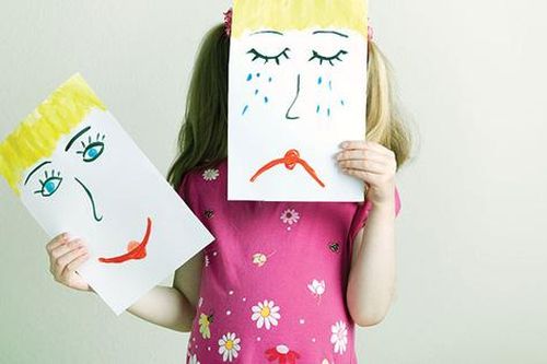 Những dấu hiệu tổn thương tinh thần cần chú ý ở trẻ em, thanh thiếu niên trong đại dịch