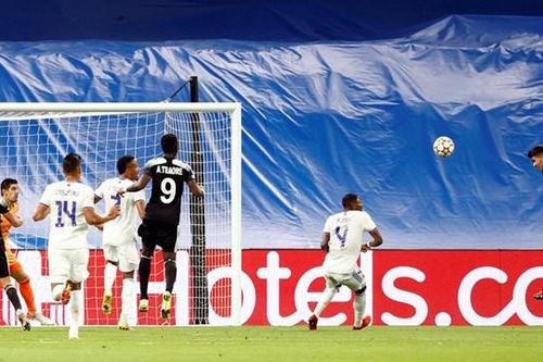 Cú sốc vòng bảng C1: 'Tí hon' Sheriff đánh bại Real Madrid tại Bernabeu