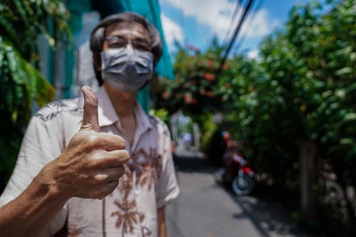 Tháo dỡ chốt chặn, dấu hiệu hồi sinh của TP.HCM