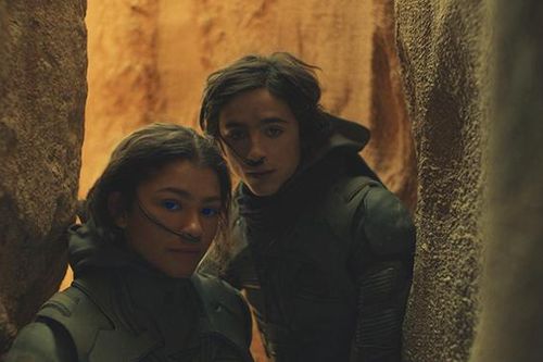 'Dune: Hành tinh cát' thu hơn 70 triệu USD, vượt bom tấn 'Shang-Chi' và 'Black Widow'