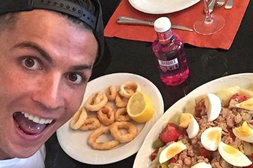 Ronaldo ăn uống theo chế độ nào?