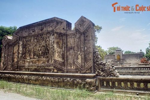 Bí mật phong thủy ẩn giấu trong lăng mộ mẹ vua Khải Định