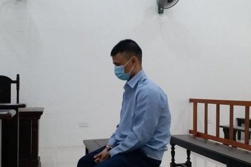 Người cha đồi bại, nhiều lần xâm hại con gái ruột