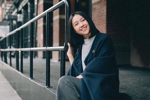 'Cô giáo thôn quê xinh đẹp nhất Trung Quốc' bị tố trục lợi tiền từ thiện