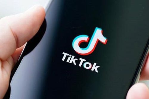Facebook có cảm nhận được sự đe dọa của TikTok?