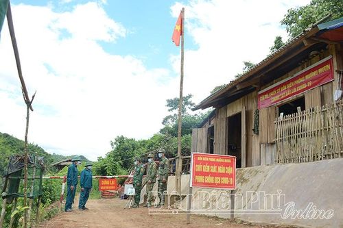 'Lá chắn thép' vững vàng nơi biên cương