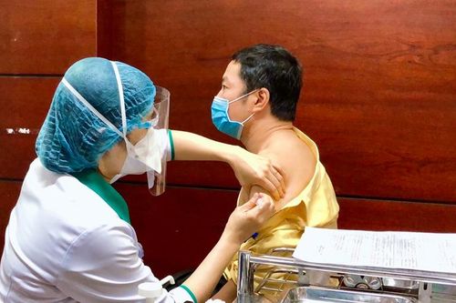 Bộ Y tế yêu cầu đẩy nhanh tiến độ tiêm vắc xin phòng Covid-19