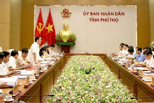 Giám sát thực hiện các quy định pháp luật về đất đai