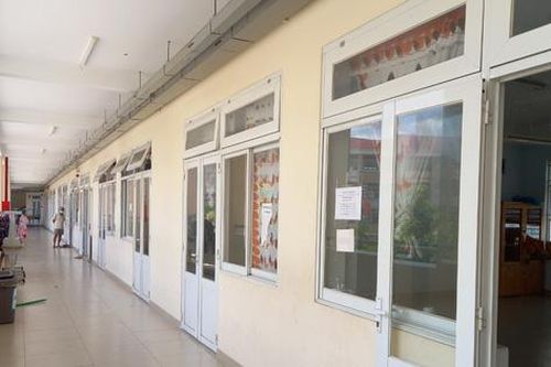 Các bệnh viện dã chiến và khu thu dung của TP.HCM bắt đầu vắng bóng bệnh nhân