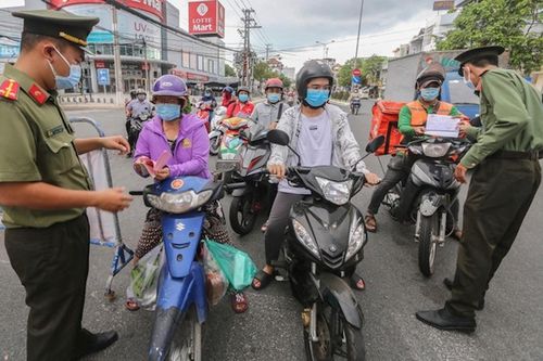 Nhiều tỉnh, thành miền Tây nới lỏng giãn cách