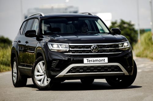SUV cỡ lớn Volkswagen Teramont có giá 2,349 tỷ đồng tại Việt Nam