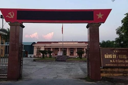Hải Dương: Người dân xã Cộng Hòa phải nộp tiền để được cấp thẻ qua chốt kiểm soát dịch Covid-19