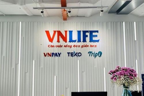 CEO Việt chuyển quốc tịch Singapore ngay trước vòng gọi vốn 250 triệu USD, thoái gần 35% cổ phần