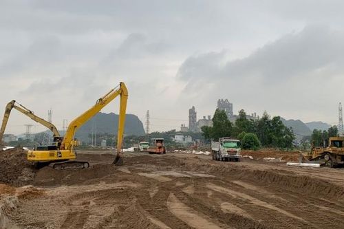 Khoảng 9km mặt bằng chưa được bàn giao cho dự án cao tốc Bắc - Nam phía Đông