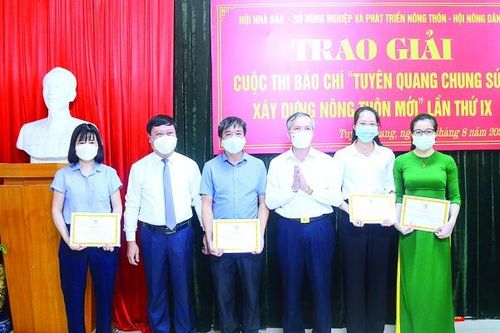 Hội Nhà báo tỉnh Tuyên Quang và hành trình 10 năm 'kết nối toàn dân xây dựng nông thôn mới'
