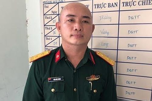 Khởi tố đối tượng giả danh trung tá đặc công đòi thông chốt kiểm soát dịch