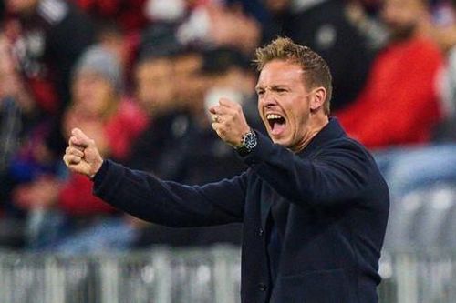 HLV trẻ tuổi hơn cả Neuer lập kỳ tích ở Bayern Munich