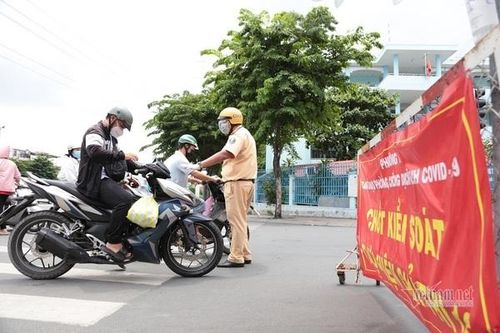 TP.HCM đề xuất 5 nhóm được phép lưu thông đến 5 tỉnh lân cận