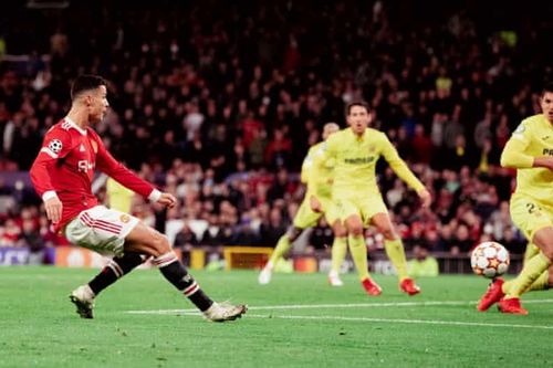 Solskjaer ca ngợi Ronaldo hết lời sau khi 'từ cõi chết trở về'