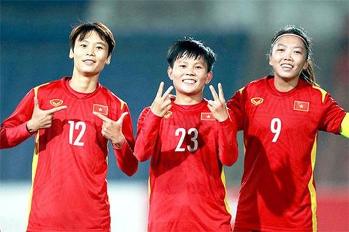 Tuyển nữ Việt Nam qua bước đầu tiên đến World Cup