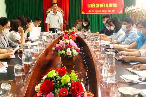Kiểm tra việc hỗ trợ người lao động gặp khó khăn do dịch Covid-19 tại huyện Đak Pơ