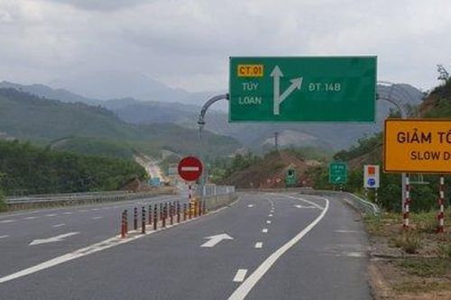 Kinh tế Xây dựng - Giao thông Thống nhất đưa cao tốc La Sơn-Túy Loan vào hoạt động