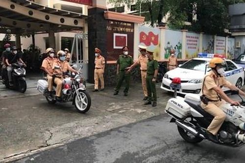Lực lượng 363 Công an TPHCM xuất quân đảm bảo TTATGT
