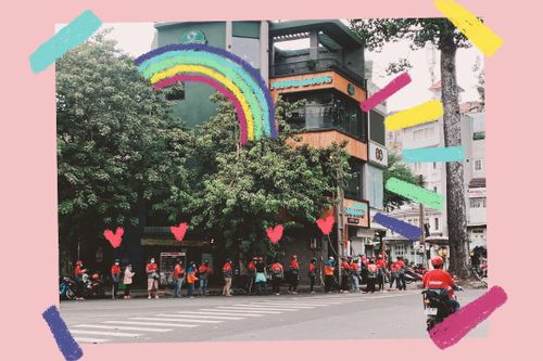 Quán xá trung tâm TP.HCM đông đúc trong ngày đầu bình thường mới