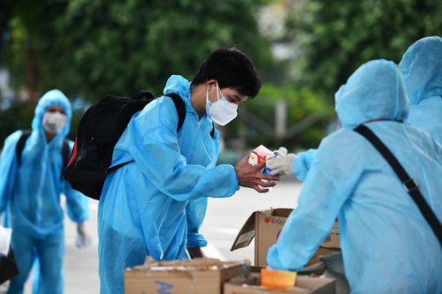 6.941 người mắc Covid-19 ngày 1/10, TP.HCM có 3.670 ca
