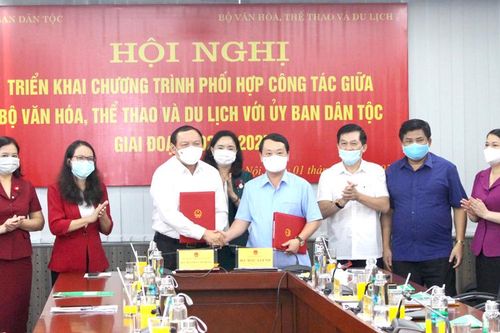 Tạo khởi sắc trên vùng đồng bào dân tộc thiểu số và miền núi