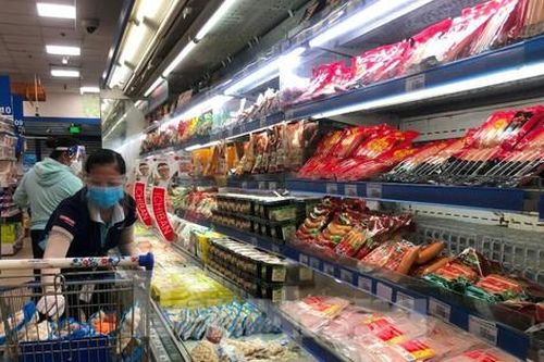Hàng hóa tăng mạnh trong ngày đầu TPHCM nới lỏng giãn cách