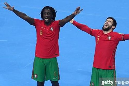 Thắng nghẹt thở tuyển futsal Kazakhstan, tuyển futsal Bồ Đào Nha gặp Argentina ở chung kết Futsal World Cup 2021