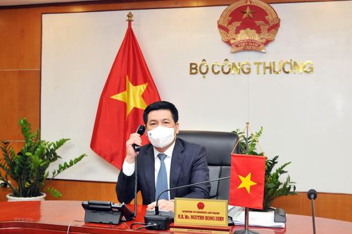 Bộ trưởng Bộ Công Thương chúc mừng nhân Quốc khánh CHND Trung Hoa
