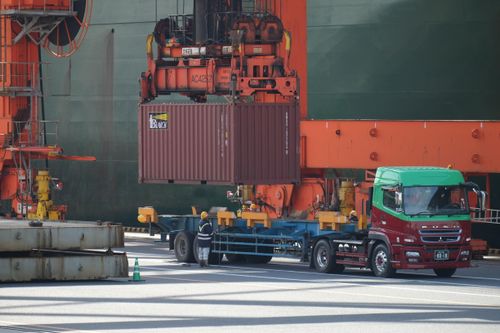 Hoạt động sản xuất đình trệ trên diện rộng tại châu Á trong tháng 9