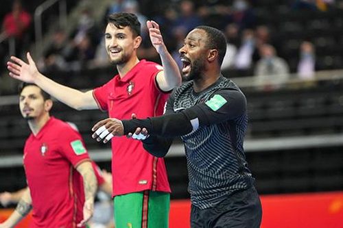 Thắng kịch tính trên chấm luân lưu, Bồ Đào Nha lần đầu vào chung kết World Cup