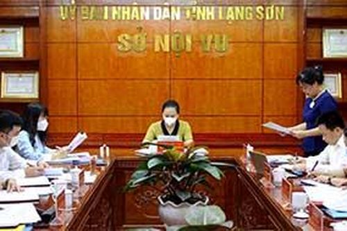 Đẩy nhanh tiến độ thực hiện Nghị quyết 01Tin khácThông tin về đầu mối liên lạc, ứng trực 24/24 giờ hỗ trợ công dân nước ngoài của Sở Ngoại vụ tỉnh Lạng SơnThư kêu gọi vận động ủng hộ công tác phòng, chống dịch Covid-19