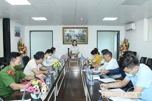 Kiểm tra việc chấp hành quy định về bảo vệ môi trường tại Nhà máy chế biến nông sản BHL