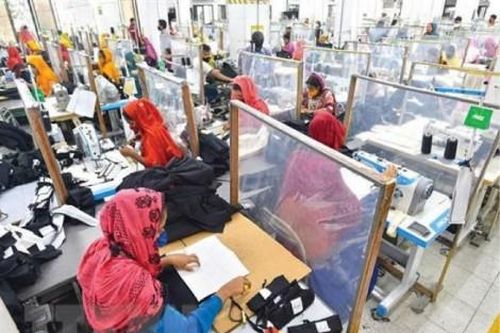 Thế giới Châu Á: Hoạt động của các nhà máy đình trệ trong tháng 9