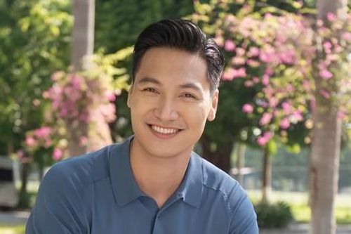 'Hương Vị Tình Thân' chưa đóng máy, Long (Mạnh Trường) đã có sẵn công việc mới toanh