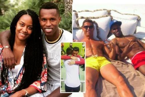 Vợ của bạn qua đời, Ronaldo vội vàng gọi điện chia buồn