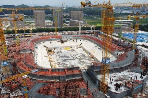 China Evergrande nợ đầm đìa, hàng trăm dự án nhà ở dở dang
