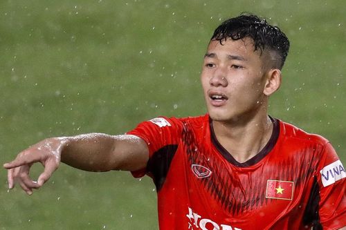 Hai Long ký hợp đồng 5 năm với CLB Hà Nội