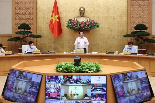 Thủ tướng Phạm Minh Chính yêu cầu khẩn trương hoàn thiện hai chiến lược lớn, sớm có chính sách kích thích kinh tế