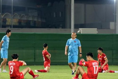 Văn Thanh dính chấn thương, tuyển Việt Nam gặp khó trước trận gặp Trung Quốc