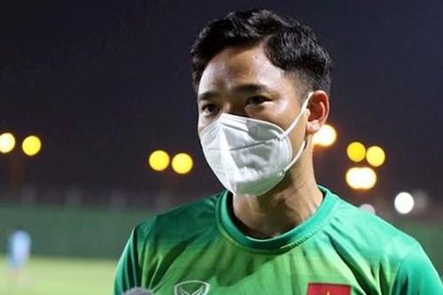 Thủ môn Trần Nguyên Mạnh nói gì khi trở lại đội tuyển Việt Nam sau 2 năm?