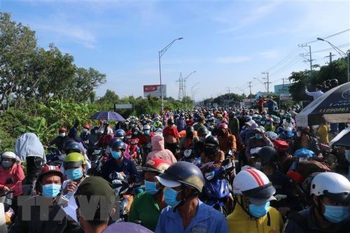 Bác bỏ tin 'sản phụ sinh nở bất thành và mất con trên đường về quê'