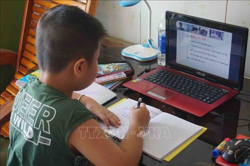 Giáo viên cần quan tâm đánh giá thường xuyên học sinh khi dạy học trực tuyến