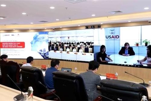 Nâng cấp lực lượng lao động để thích ứng với nền kinh tế số